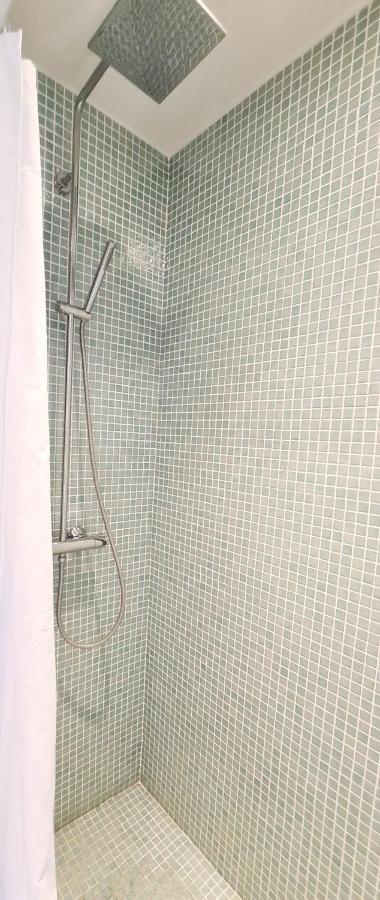 Apartment Superbe Dans Cadre D'exception - Piscine, Et Tennis Prive Bandol