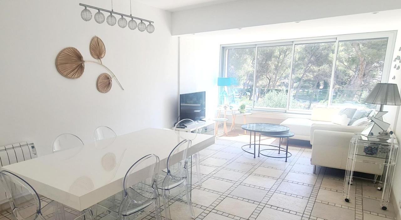 Superbe Dans Cadre D'exception - Piscine, Et Tennis Prive Apartment
